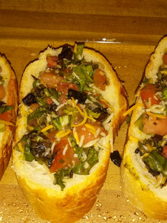 A picture of BLT BRUSCHETTA.