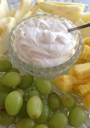 A picture of Fruit Dip.