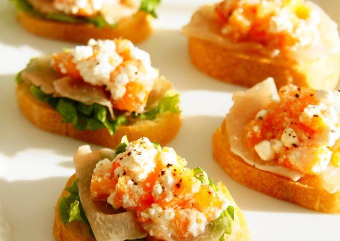 Cured Ham on Toast With Persimmon and Cottage Cheese