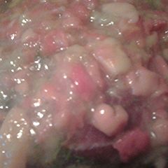 A picture of Banana and guava ketchup.