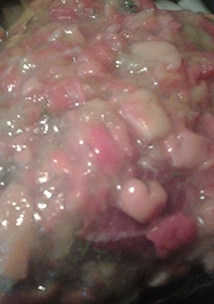 A picture of Banana and guava ketchup.