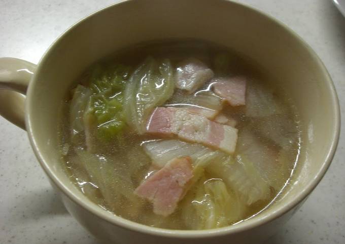 Recipe of Homemade Super Simple Chinese Cabbage and Ginger Soup