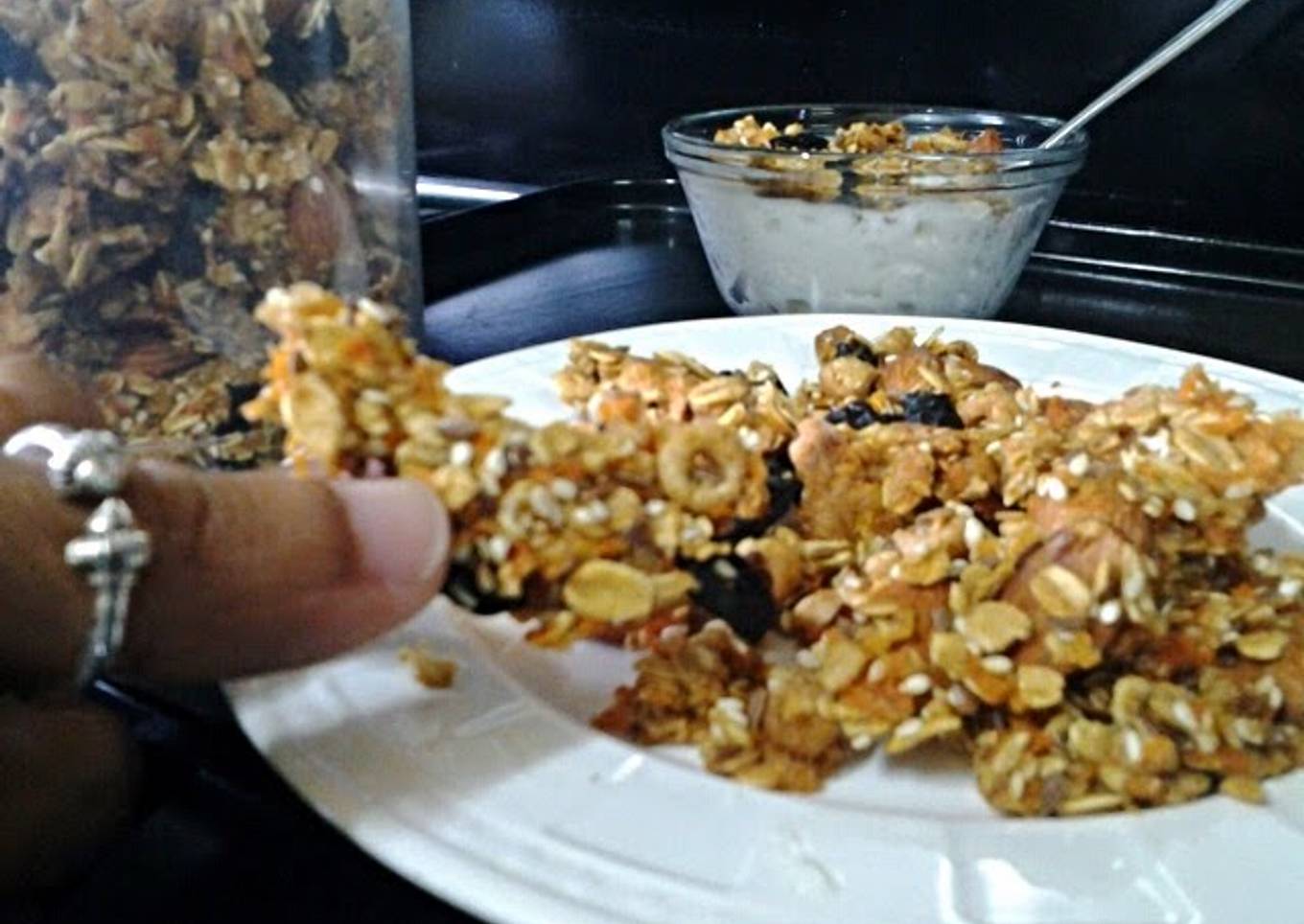 Carrot n cherrios granola
