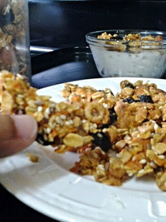 A picture of Carrot n cherrios granola.