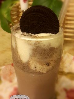 Oreo巧克力奶昔 的食譜成品照片
