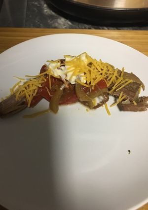 A picture of Breadless Beef and cheese (crock pot).