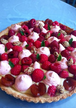 Une photo de Tarte framboises mirabelles