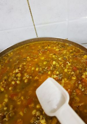 A picture of Sprouts curry.
