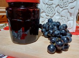 Foto di Marmellata di uva nera fatta in casa 🍇
