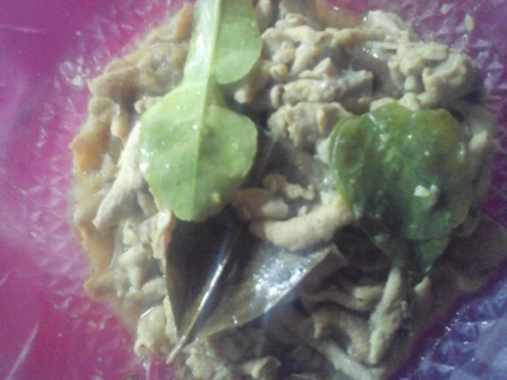 Cara Mudah Membuat Resep Usus ayam bumbu kuning ala toping mie ayam yang Lezat Sekali Anti Ribet, Mantap Sekali