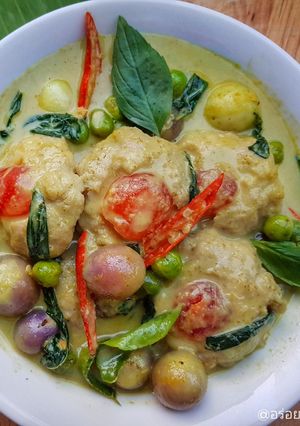 รูปของ แกงเขียวหวานหมูสับไข่เค็ม