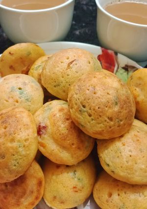 A picture of Chilli Appam.