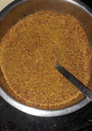 A picture of Idly milagai podi(idly gun powder).