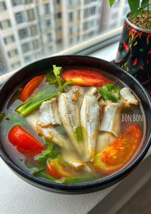 Hình của món Canh Cá Cơm Trỏng Nấu Ngót.