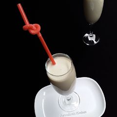 A picture of Banana Smoothie.
