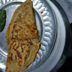 A picture of Vegetable paratha.