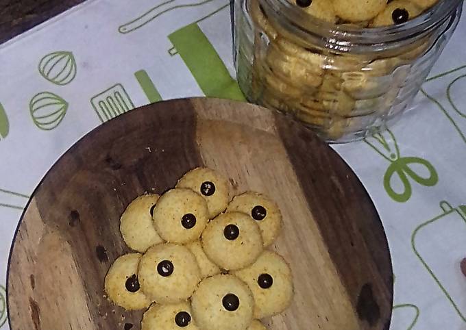 Langkah Mudah untuk Menyiapkan Eggless Monde Cookies Or Kue Kering Janda Genit, Menggugah Selera