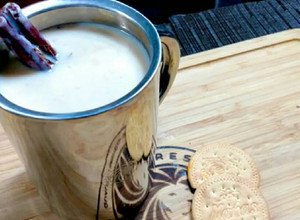 Una foto de Atole de galletas marias
