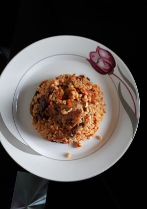 A picture of Jollof Bulgur wheat.