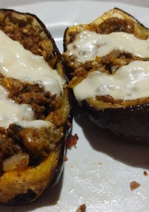 Una foto de Berenjenas rellenas 🍆