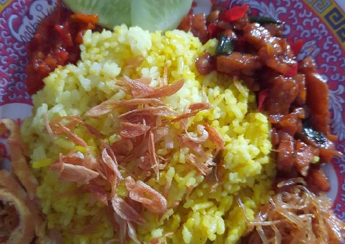 Yuk intip, Resep memasak Nasi kuning magic com  enak