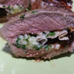 A picture of Stuffed beef tenderloin.