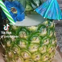 A picture of Pineapple smoothie.