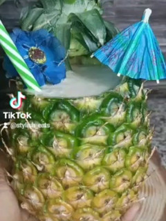 A picture of Pineapple smoothie.