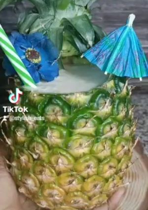 A picture of Pineapple smoothie.