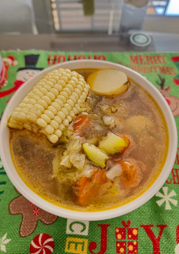 Una foto de Caldo de res