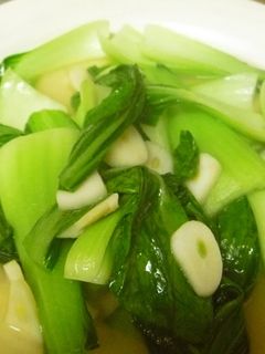 A picture of Stir-fried Bok Choy with Salt and Garlic.