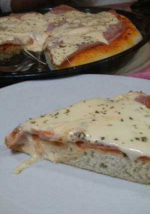 Una foto de 🍕Pizzas 🍕 al molde
