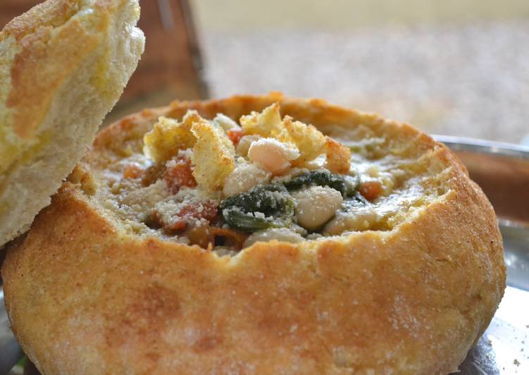 Creamy White Bean &amp; Spinach Bread Bowls