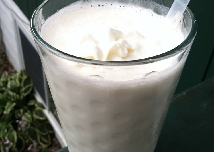 Simple Way to Make Award-winning Key Lime Pie Protein Shake - THM (S)