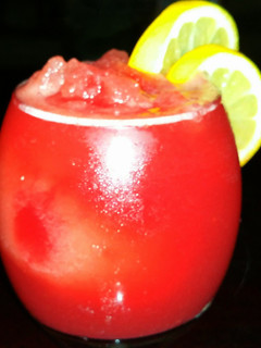A picture of Mike's Adult Watermelon Lemonade.