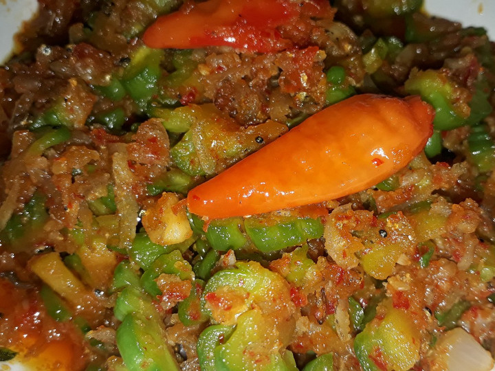 Resep Tumis Pare Teri Pedas yang Bisa Manjain Lidah