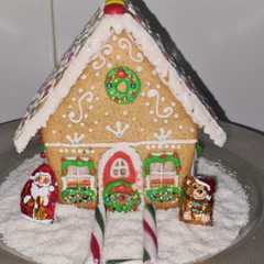 Una foto de Casita de galletas de jengibre 🎅😉!