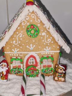 Una foto de Casita de galletas de jengibre 🎅😉!