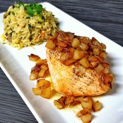 A picture of Salmon with Caramelized Pears and Onions.