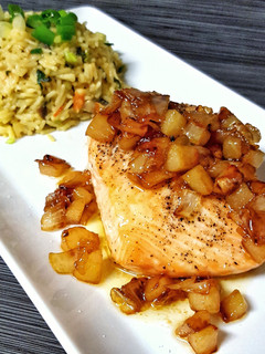 A picture of Salmon with Caramelized Pears and Onions.