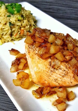 A picture of Salmon with Caramelized Pears and Onions.