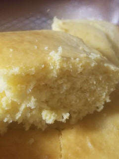 A picture of Sweet Corn Bread.