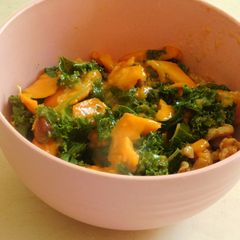 A picture of Kale Mango salad.