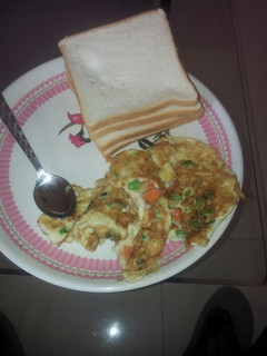 A picture of Fried eggs for breakfast.