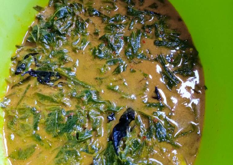 Gulai daun ubi