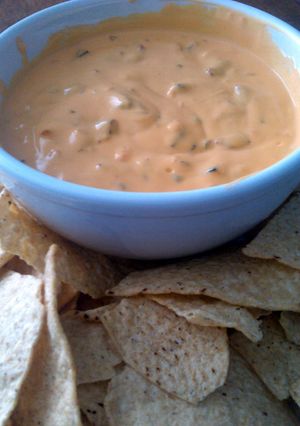 A picture of 2smile spicy queso dip.
