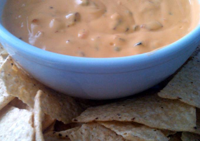 Steps to Prepare Favorite 2smile spicy queso dip