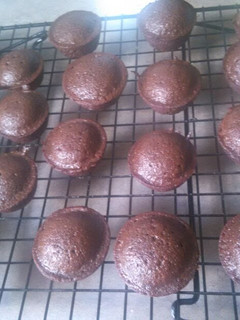 A picture of Brownie bites.