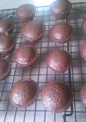 A picture of Brownie bites.