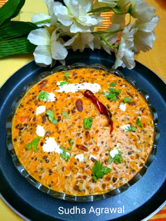 A picture of Dal Makhani.